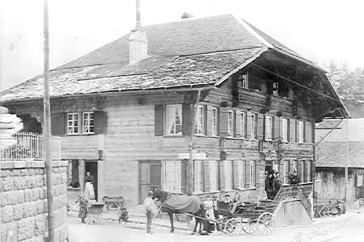 Das Posthotel Rössli um 1880